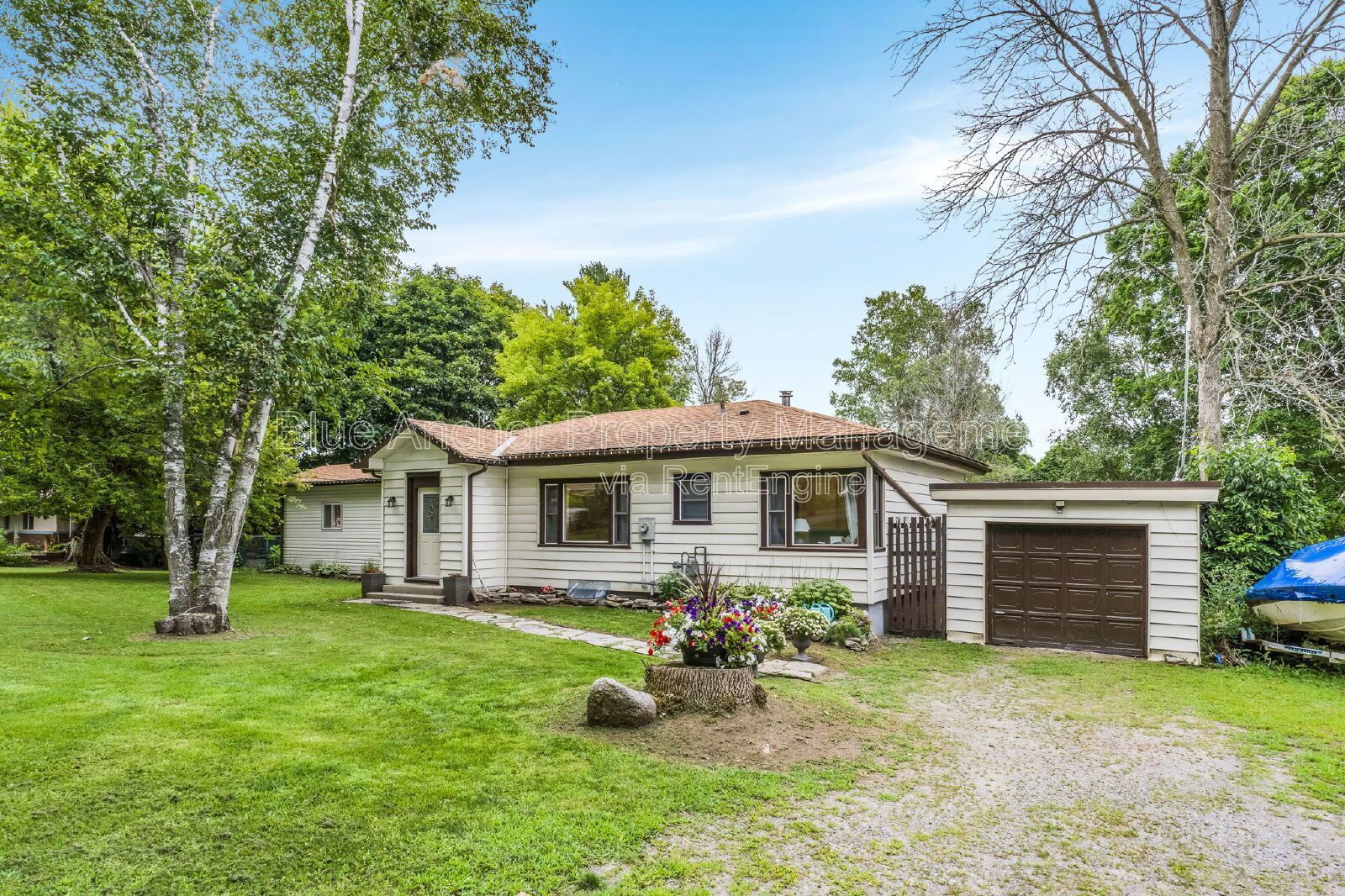 73 Carrying Place Road Quinte West, ON property image