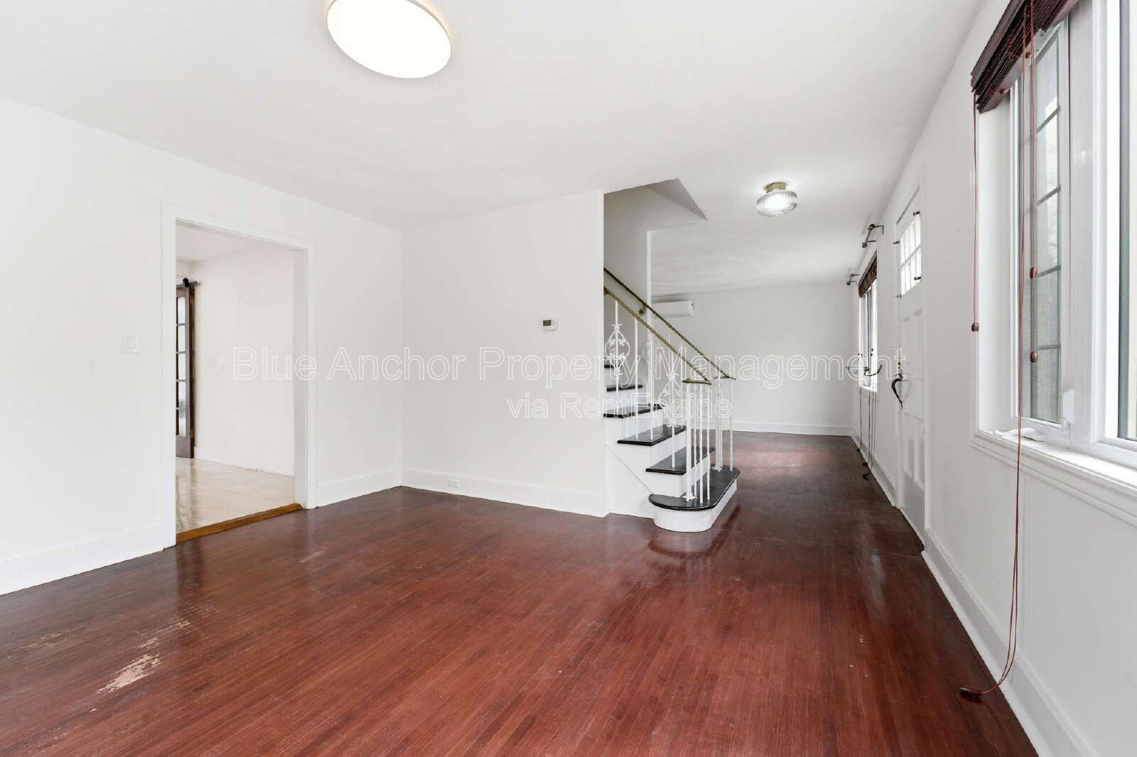 247 Macdonald Avenue Unit 1 Belleville, ON K8N 1W3 property image