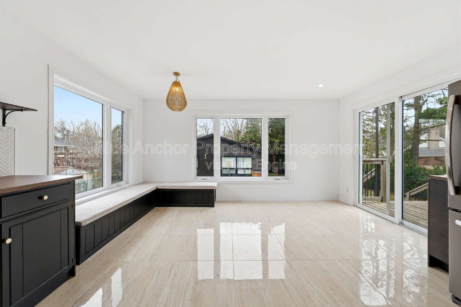 247 Macdonald Avenue Unit 1 Belleville, ON K8N 1W3 property image