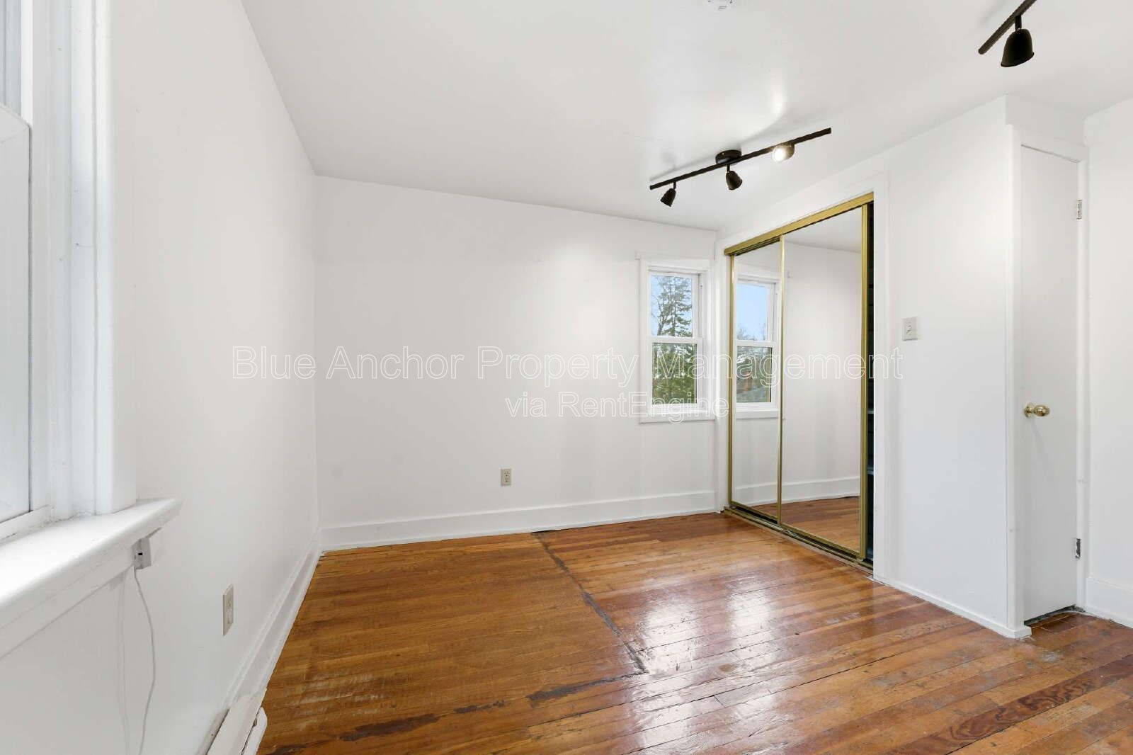 247 Macdonald Avenue Unit 1 Belleville, ON K8N 1W3 property image