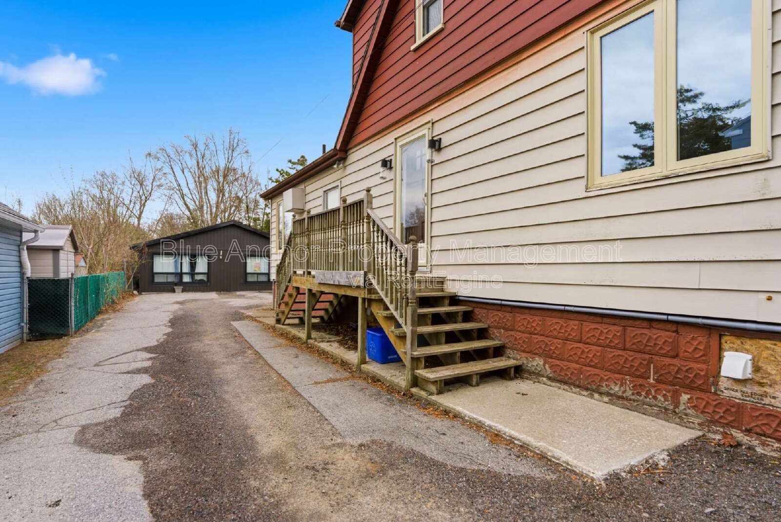 247 Macdonald Avenue Unit 1 Belleville, ON K8N 1W3 property image