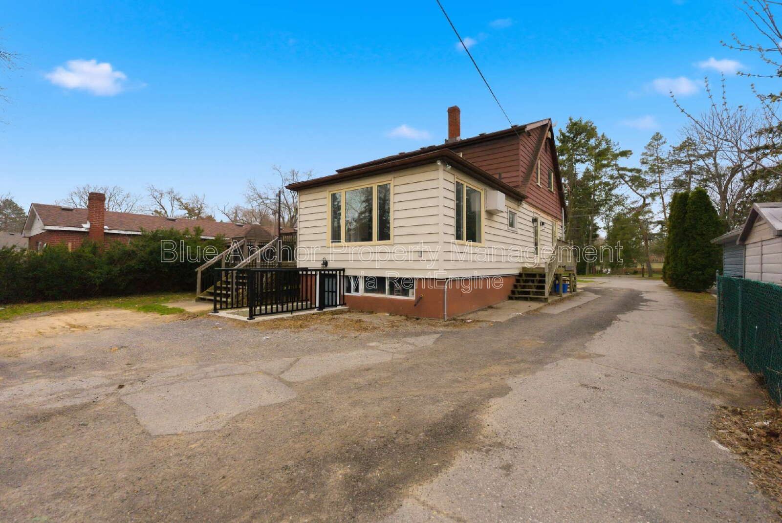 247 Macdonald Avenue Unit 1 Belleville, ON K8N 1W3 property image