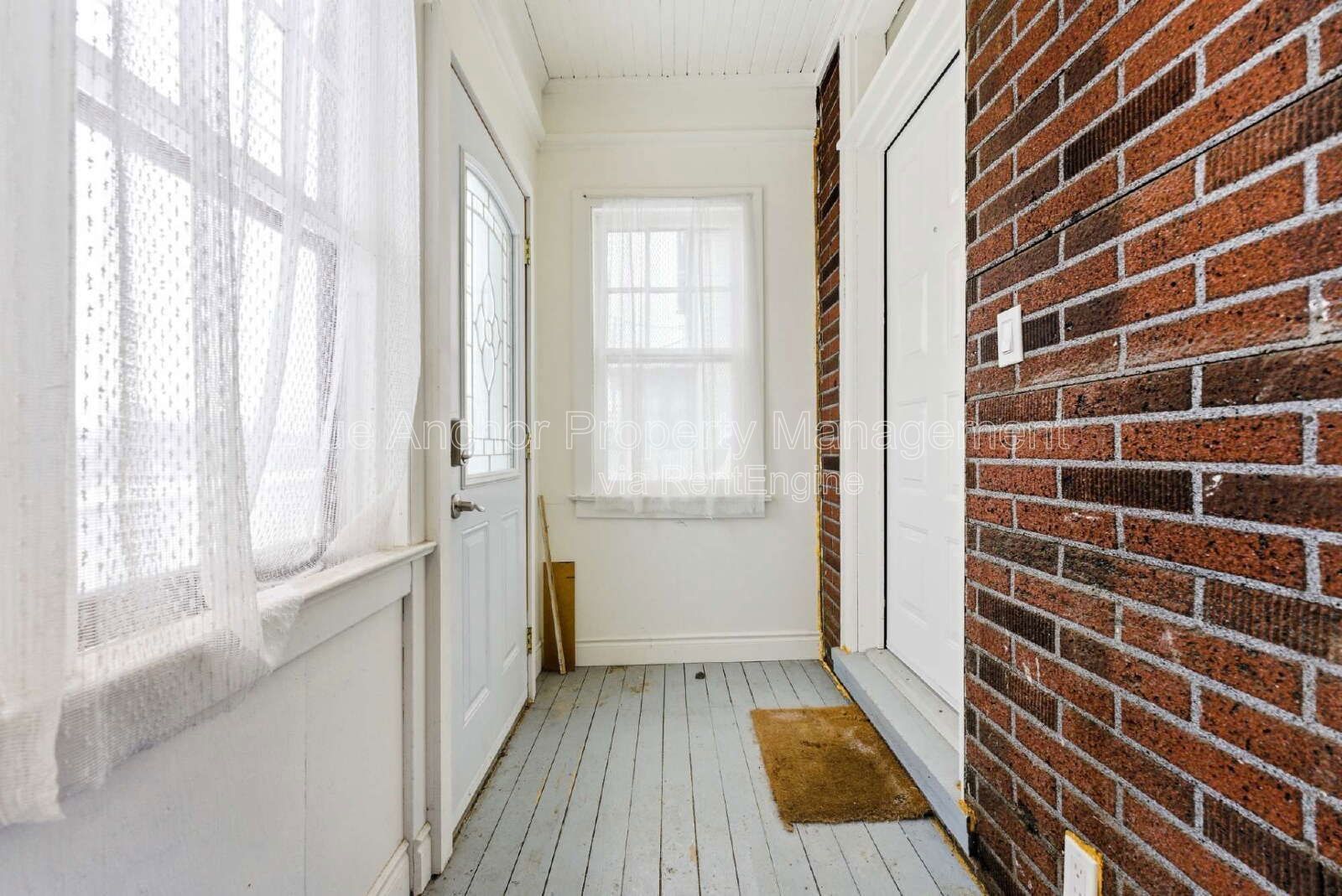 Unit 2, 404 Montreal Street Kingston, ON K7K 3H5 property image